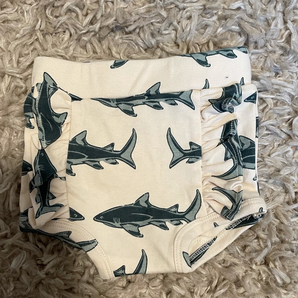 Kate Quinn shark bloomers